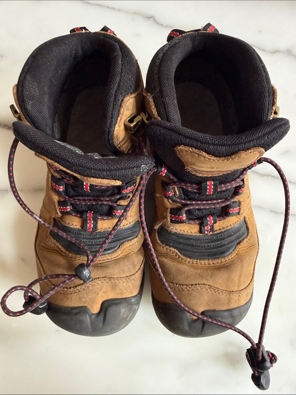 Kids Keen’s Hiking Shoes - youth 2
